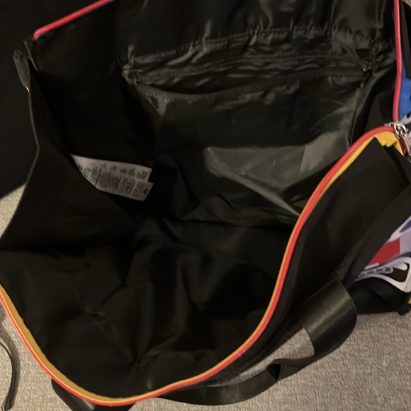 Disney World Parks 2021 Limited Release, Mickey & Friends Bright Canvas Tote Bag - Picture 12 of 16